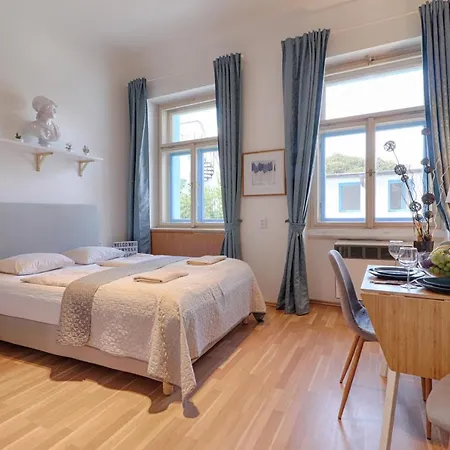 Smyrna Boutique Apartments Prague
