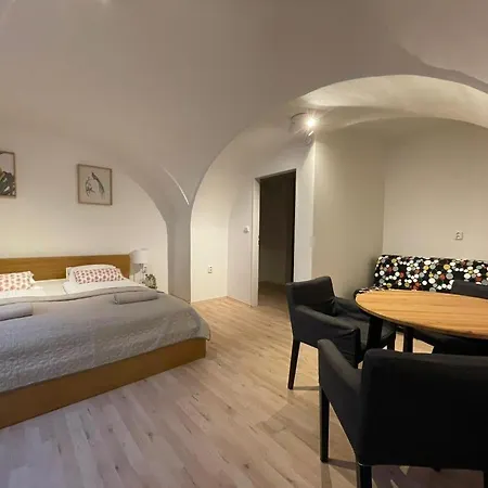 Apartmán Aparts By The Bridge Praha