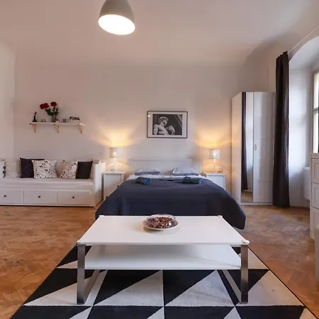 Apartment Aparts By The Bridge Prague