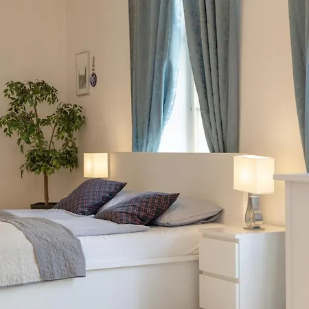 Smyrna Boutique Apartments Апартаменты